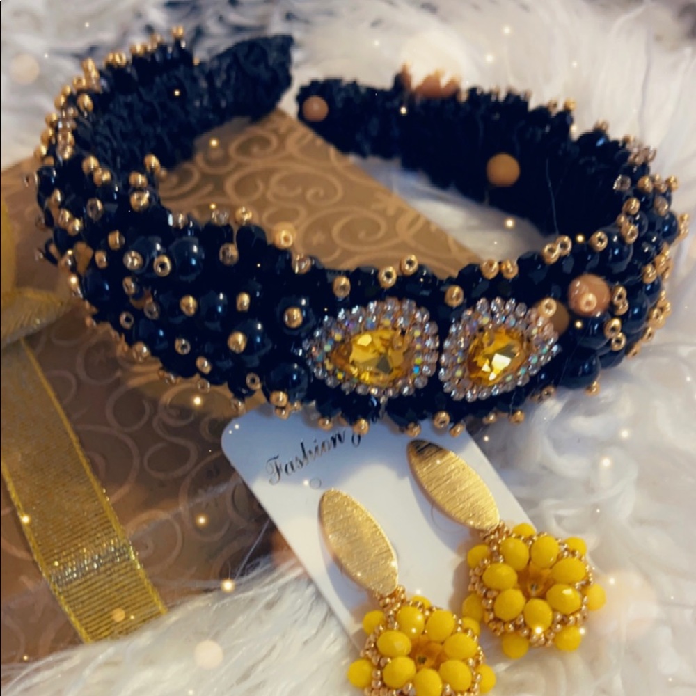 headband and earrings set